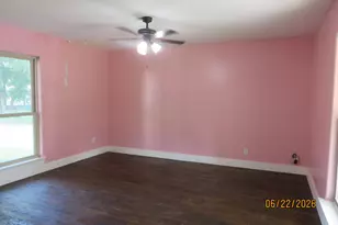 705 S Patterson St, Campbell, TX 75422 - Photo 8
