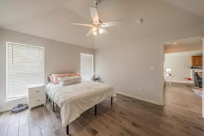 425 Madison Place, Ponder, TX 76259 - Photo 20