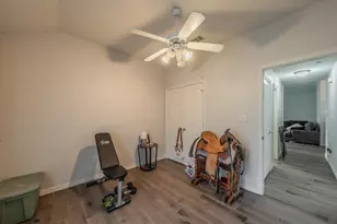 425 Madison Pl, Ponder, TX 76259 - Photo 8