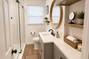 1818 N Plymouth Dr N, Irving, TX 75061 - Photo 10
