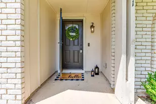 2021 Emory Oak Dr, Carrollton, TX 75007 - Photo 2