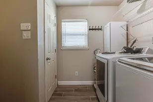 2021 Emory Oak Dr, Carrollton, TX 75007 - Photo 34