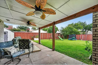 2021 Emory Oak Drive, Carrollton, TX 75007 - Photo 10