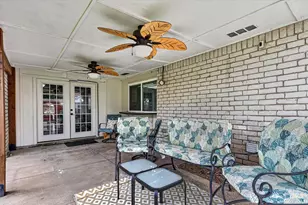 2021 Emory Oak Dr, Carrollton, TX 75007 - Photo 14