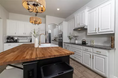 1028 Wildwood Drive, Joshua, TX 76058 - Photo 16
