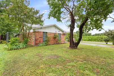 901 Church Avenue, Waco, TX 76706 - Photo 6