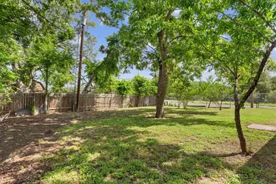 901 Church Avenue, Waco, TX 76706 - Photo 28