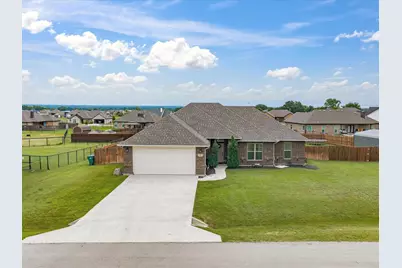 101 Walnut Street, Paradise, TX 76073 - Photo 1