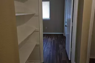 2822 Wimbledon Ct, Garland, TX 75041 - Photo 8