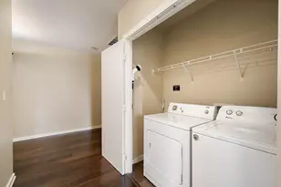 2323 N Houston St, Dallas, TX 75219 - Photo 22