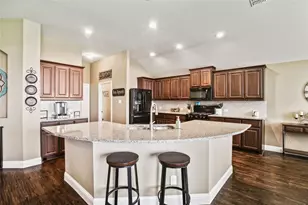 1005 Kettlewood Dr, Justin, TX 76247 - Photo 6