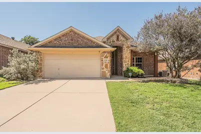10100 Cougar Trail, Fort Worth, TX 76108 - Photo 1