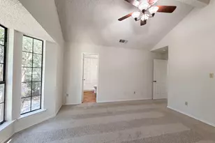 3805 Brookfield Dr, Arlington, TX 76001 - Photo 8