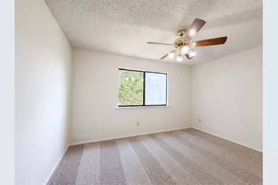 3805 Brookfield Drive, Arlington, TX 76001 - Photo 12