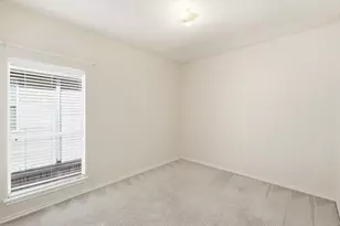 12801 Parkersburg Dr, Fort Worth, TX 76244 - Photo 20