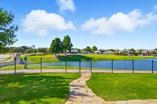 12801 Parkersburg Dr, Fort Worth, TX 76244 - Photo 26