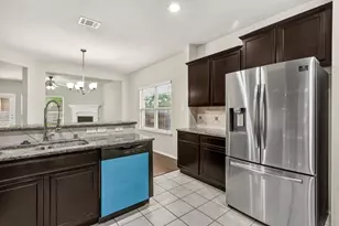 9813 Moccasin Creek Ln, McKinney, TX 75071 - Photo 6