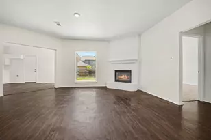 1153 Weaver St, Cedar Hill, TX 75104 - Photo 4