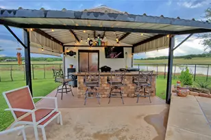 978 Longbranch Rd, Nocona, TX 76255 - Photo 8