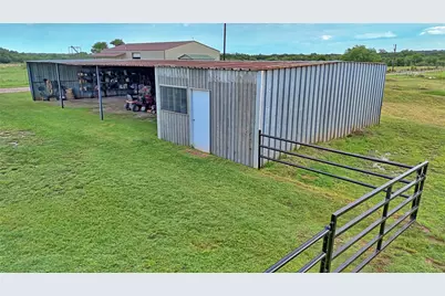 978 Longbranch Road, Nocona, TX 76255 - Photo 22