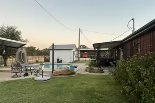 978 Longbranch Rd, Nocona, TX 76255 - Photo 2