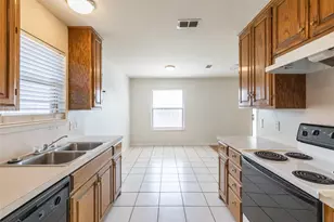 11 Woodcock Cir, Abilene, TX 79605 - Photo 8