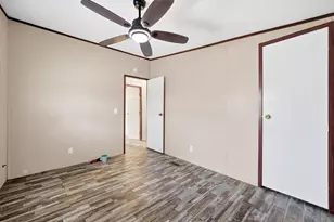 929 W Sterrett Rd, Waxahachie, TX 75167 - Photo 28
