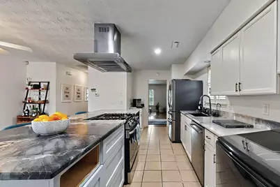 7305 Lehigh Drive, Dallas, TX 75214 - Photo 10