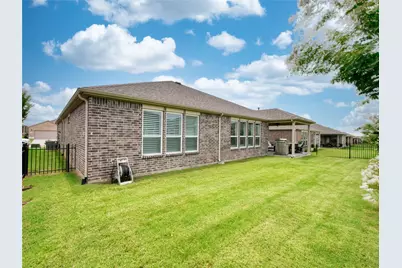 1125 Cornerstone Drive, Little Elm, TX 76227 - Photo 8