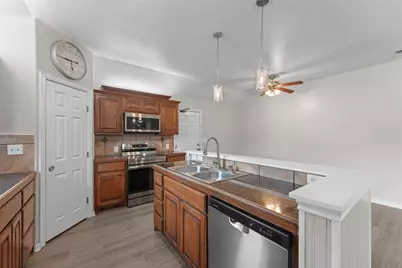 305 Ashwood Street, Azle, TX 76020 - Photo 20