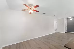 305 Ashwood St, Azle, TX 76020 - Photo 14