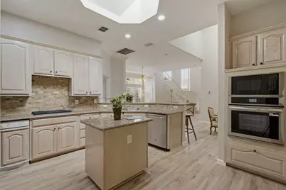 8625 Old Oak Drive, Irving, TX 75063 - Photo 12