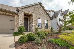 6101 Horsetail Dr, McKinney, TX 75071 - Photo 2