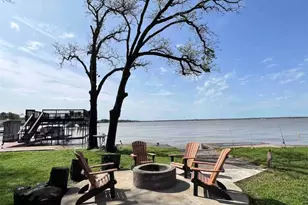 325 Bay Ct, Gun Barrel City, TX 75156 - Photo 2
