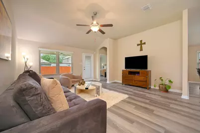 933 Keel Line Drive, Crowley, TX 76036 - Photo 10