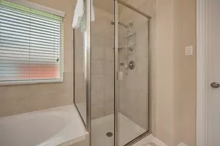 933 Keel Line Dr, Crowley, TX 76036 - Photo 18