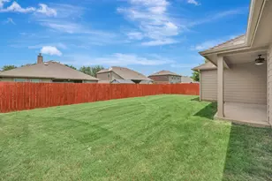 933 Keel Line Dr, Crowley, TX 76036 - Photo 36