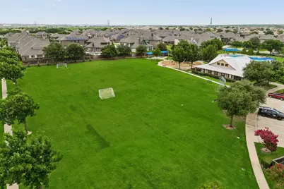 636 Fox View Drive, Fort Worth, TX 76131 - Photo 28