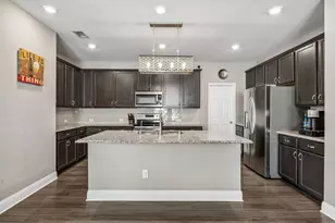 636 Fox View Dr, Fort Worth, TX 76131 - Photo 10