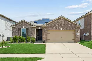 636 Fox View Dr, Fort Worth, TX 76131 - Photo 1