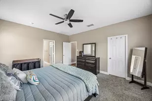 636 Fox View Dr, Fort Worth, TX 76131 - Photo 14