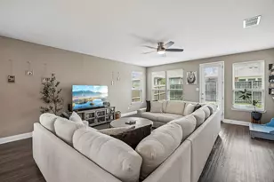 636 Fox View Dr, Fort Worth, TX 76131 - Photo 4