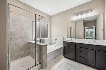 636 Fox View Drive, Fort Worth, TX 76131 - Photo 14