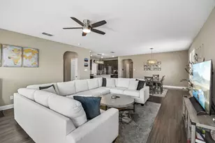 636 Fox View Dr, Fort Worth, TX 76131 - Photo 6