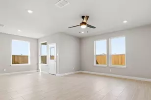 17137 Manzanilla Dr, Justin, TX 76247 - Photo 6