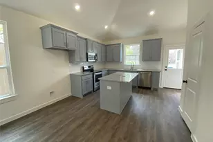610 E Texas St, Denison, TX 75021 - Photo 4