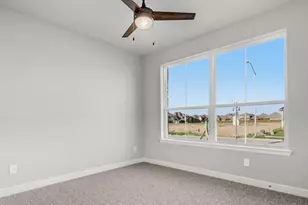 17124 Manzanilla Dr, Justin, TX 76247 - Photo 12
