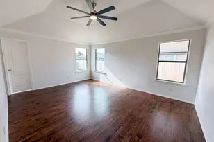 1618 Hillside Dr, Waxahachie, TX 75165 - Photo 4