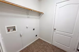1618 Hillside Dr, Waxahachie, TX 75165 - Photo 16