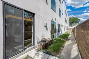 3923 Cole Ave, Dallas, TX 75204 - Photo 22
